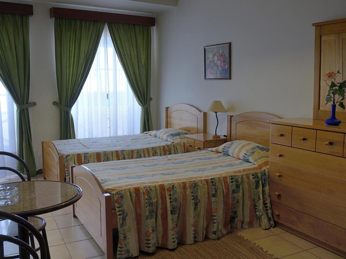 פונשל Murcas 74 - Studio Apartments מראה חיצוני תמונה